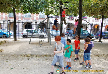 Kids playground in the Place des Vosges